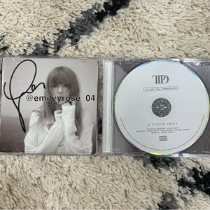 signed taylor swift TTPD cd